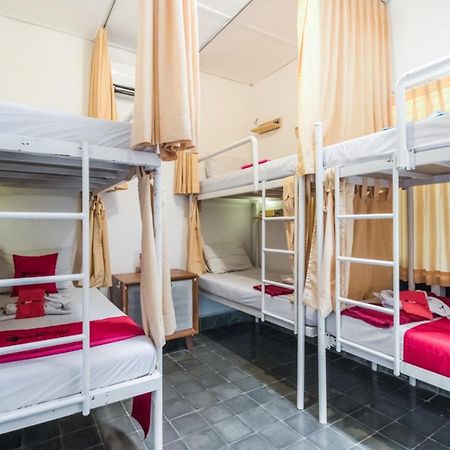 Reddoorz Hostel @ Kotagede Yogyakarta Ngoại thất bức ảnh