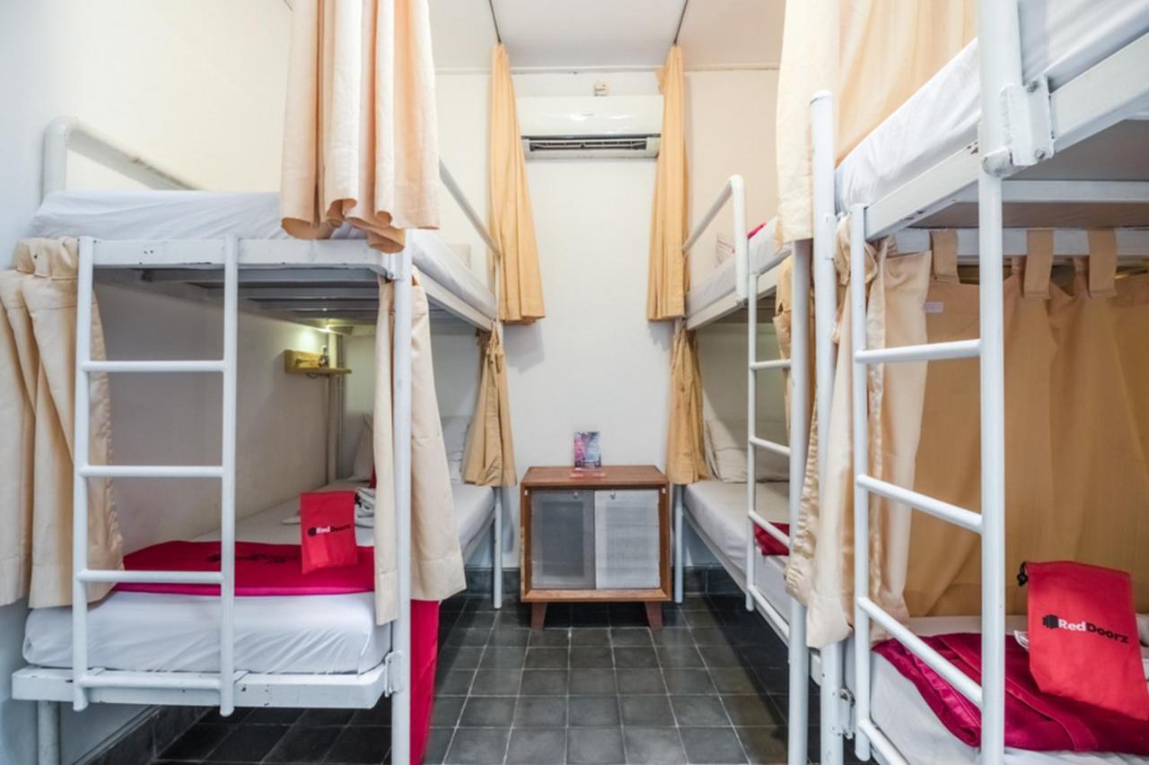 Reddoorz Hostel @ Kotagede Yogyakarta Ngoại thất bức ảnh